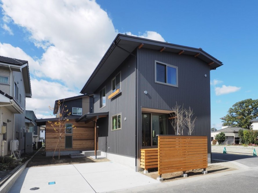 板金・外壁工事について　新潟市江南区横越の家　長期優良住宅WAKURAS